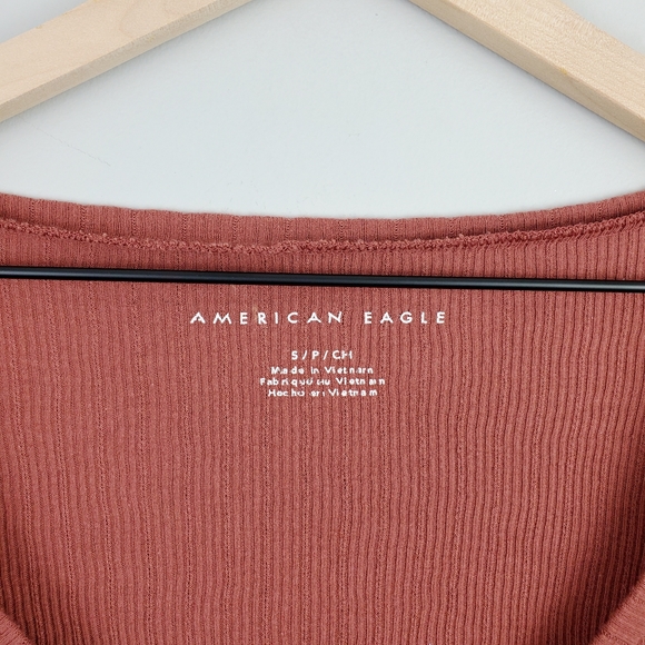 American Eagle Red Orange Button Long Sleeve Small - Picture 3 of 6
